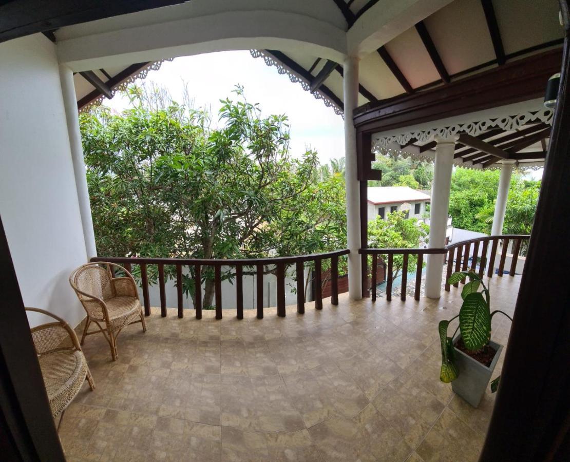 Ja-Elas French Touch Bed and Breakfast Esterno foto