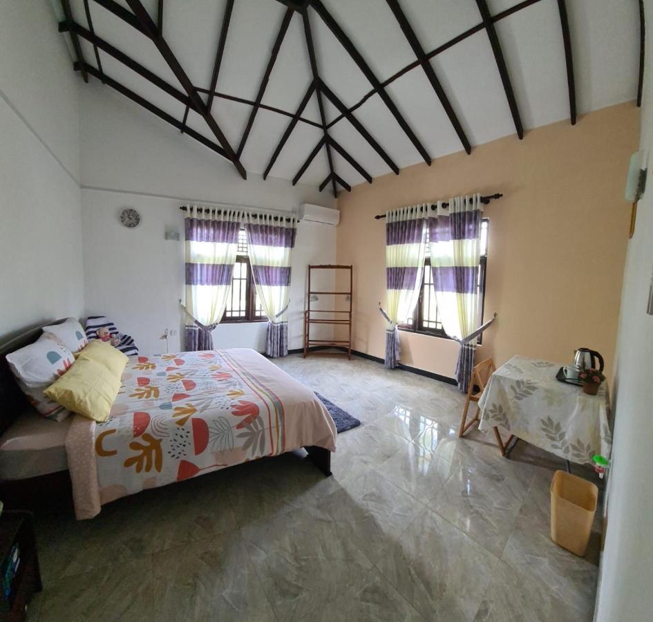 Ja-Elas French Touch Bed and Breakfast Esterno foto